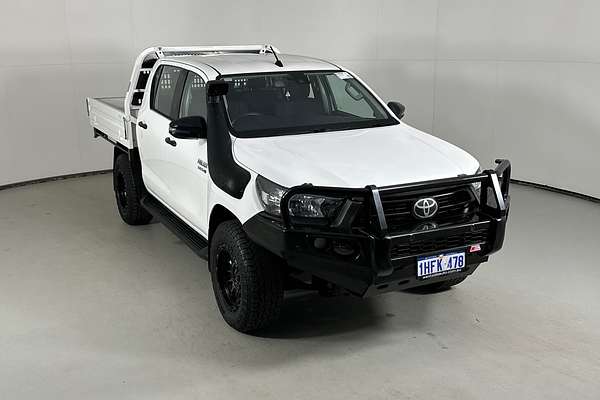 2021 Toyota HILUX SR (4x4) GUN126R FACELIFT 4X4