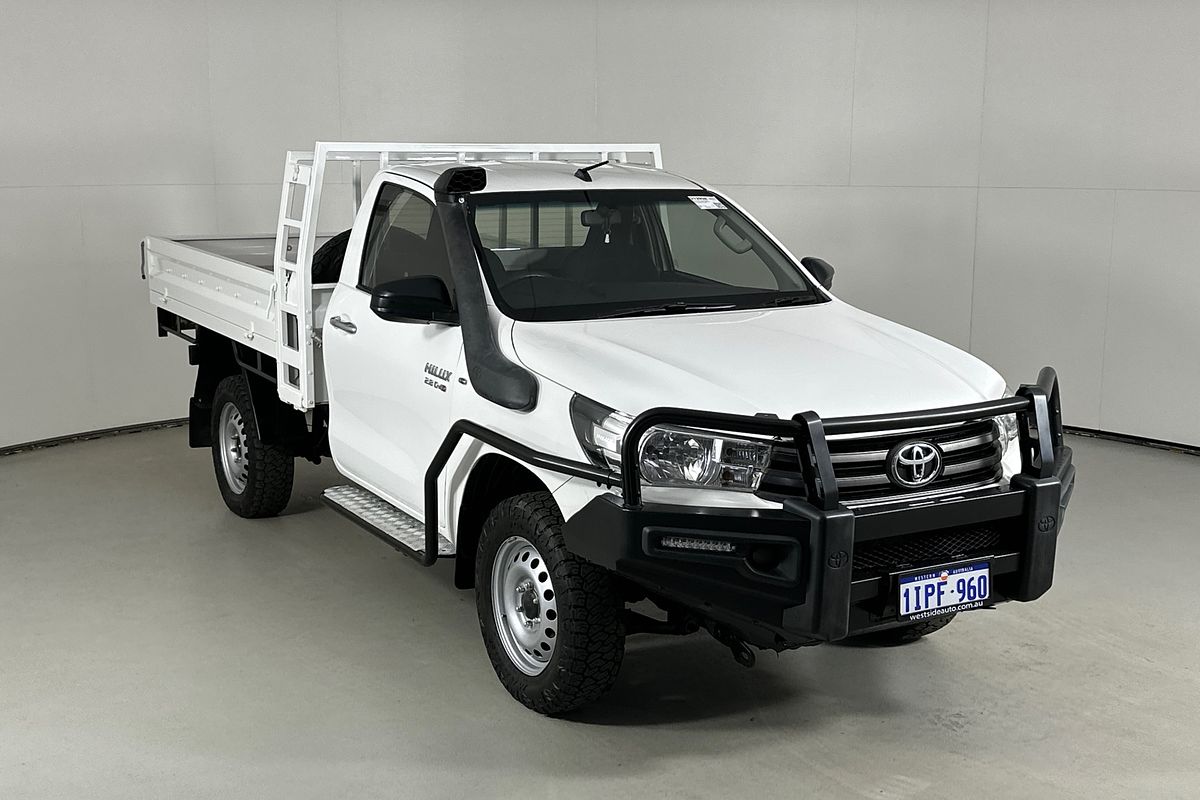 2016 Toyota HILUX SR (4x4) GUN126R 4X4