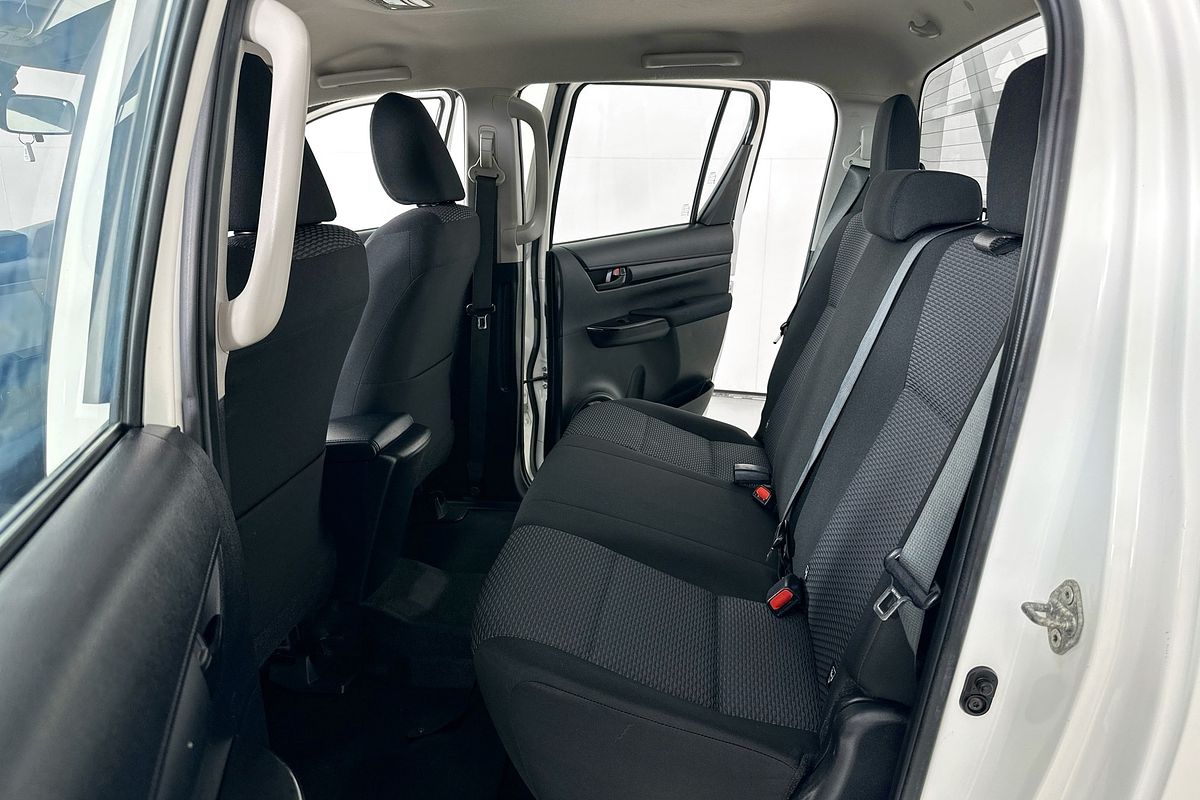 2021 Toyota HILUX WORKMATE (4x4) GUN125R FACELIFT 4X4