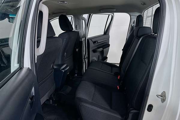 2020 Toyota HILUX SR (4x4) GUN126R MY19 UPGRADE 4X4