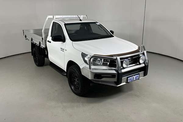 2021 Toyota HILUX SR (4x4) GUN126R FACELIFT 4X4