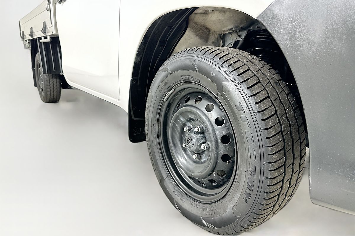 2017 Toyota HILUX WORKMATE TGN121R REAR WHEEL DRIVE