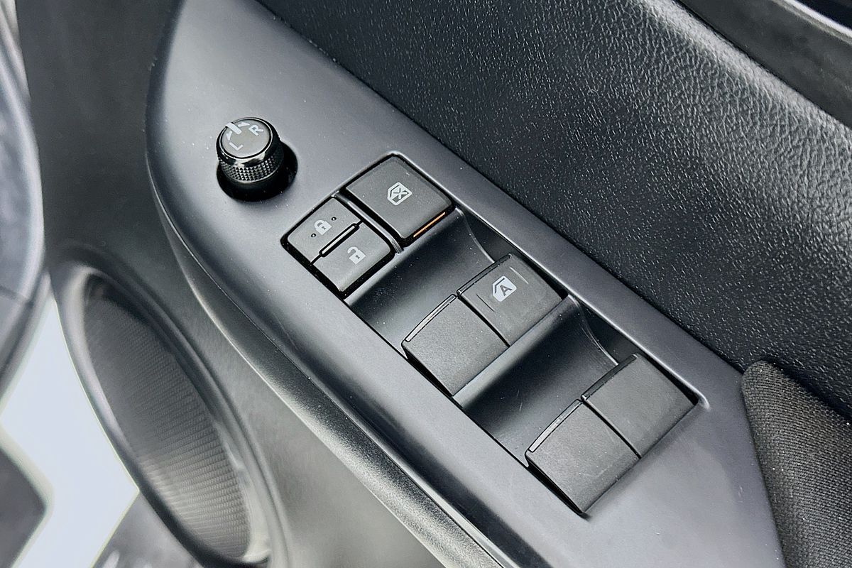 2022 Toyota HILUX SR HI-RIDER (4x2) GUN136R REAR WHEEL DRIVE