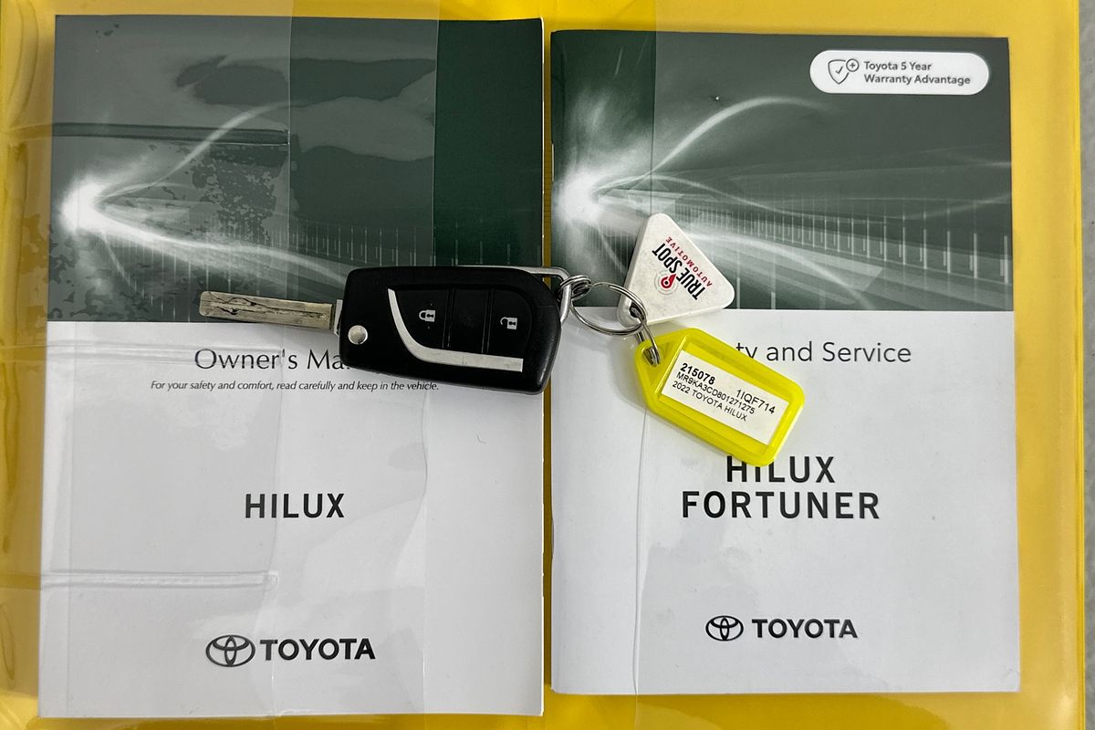 2022 Toyota HILUX SR (4x4) GUN126R 4X4