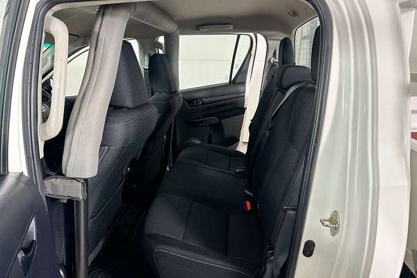2020 Toyota HILUX SR (4x4) GUN126R MY19 4X4