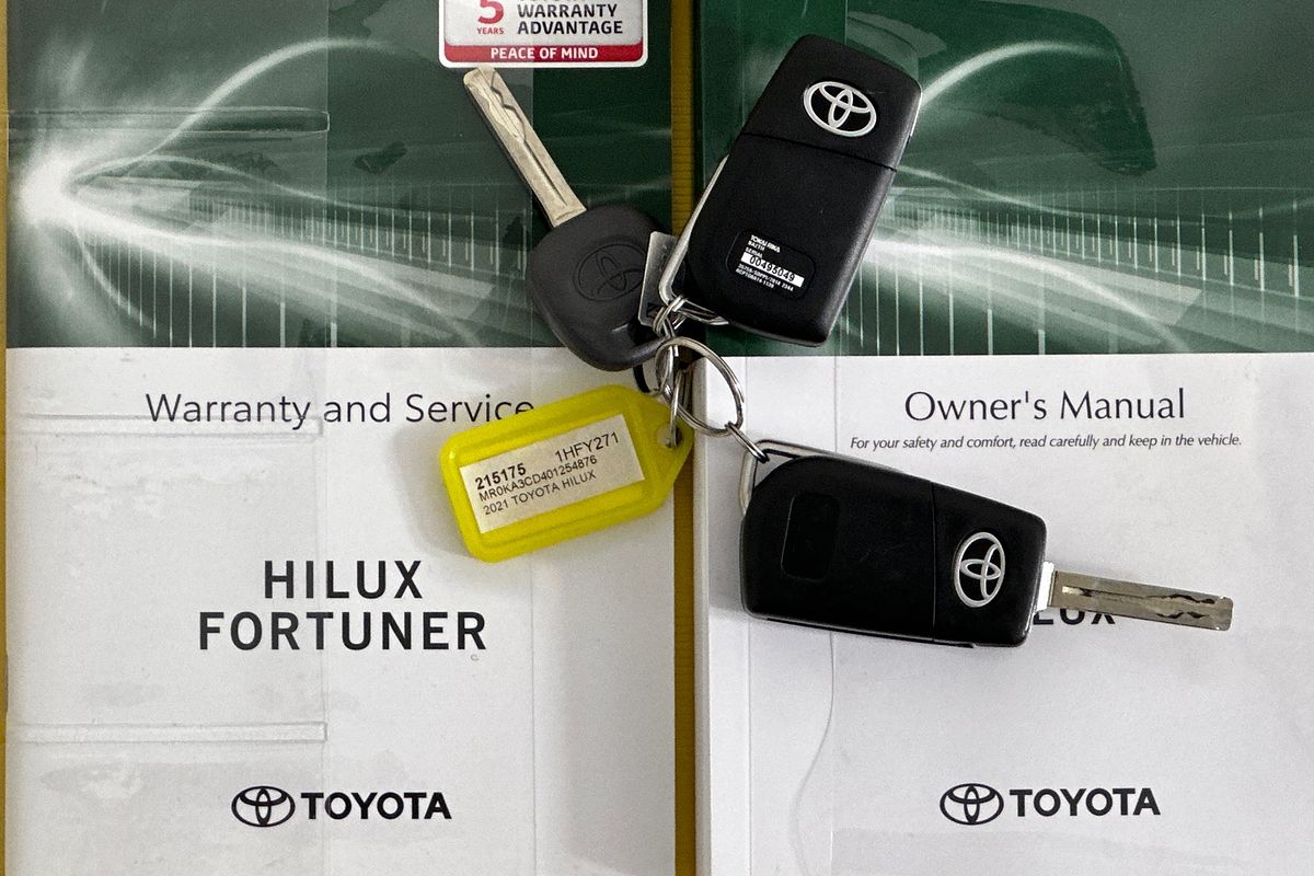 2021 Toyota HILUX SR (4x4) GUN126R 4X4