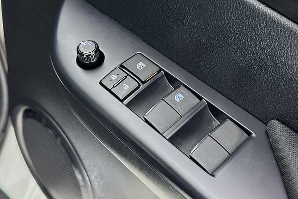 2022 Toyota HILUX WORKMATE HI-RIDER (4x2) GUN135R REAR WHEEL DRIVE