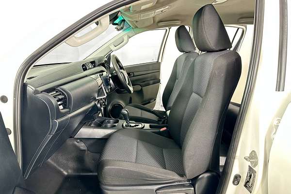 2021 Toyota HILUX WORKMATE (4x4) GUN125R FACELIFT 4X4