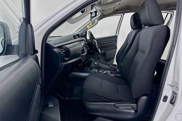 2020 Toyota HILUX WORKMATE HI-RIDER GUN135R FACELIFT REAR WHEEL DRIVE