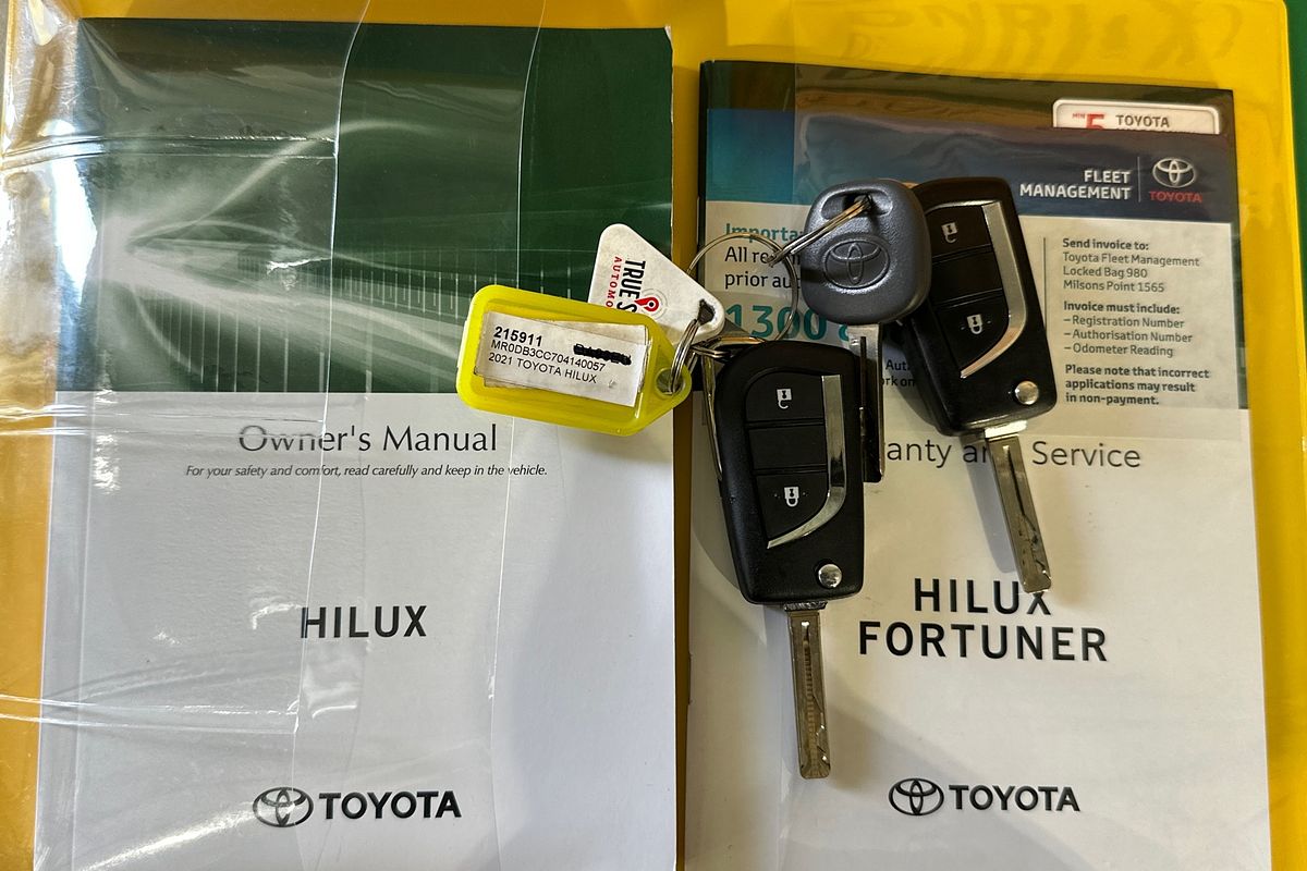 2021 Toyota Hilux WORKMATE (4x4) GUN125R 4X4