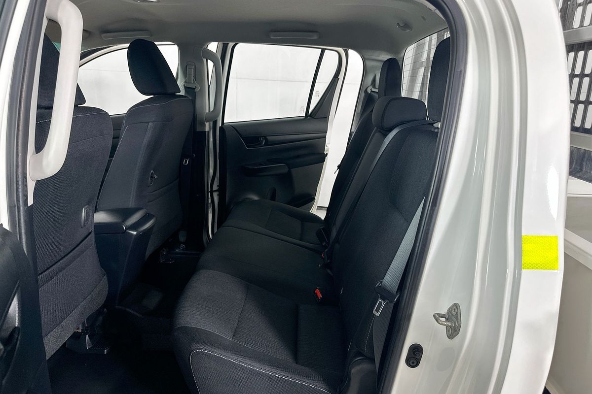 2022 Toyota HILUX SR (4x4) GUN126R 4X4