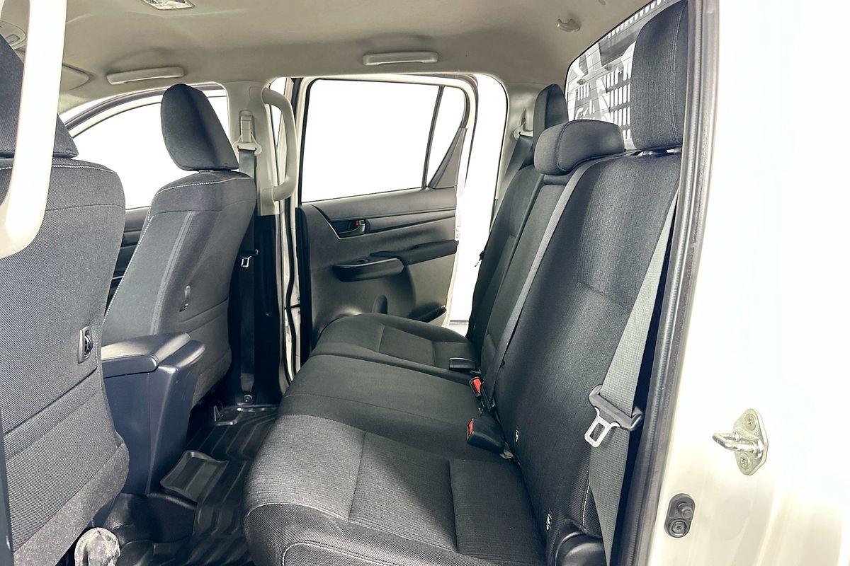 2022 Toyota HILUX SR (4x4) GUN126R 4X4