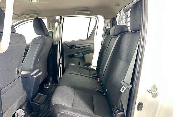 2022 Toyota HILUX SR (4x4) GUN126R 4X4
