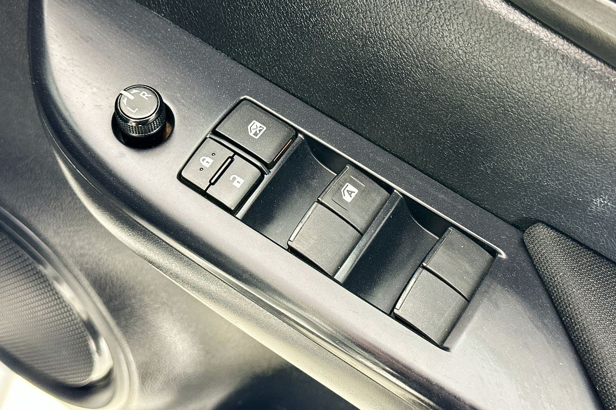 2022 Toyota HILUX SR (4x4) GUN126R 4X4