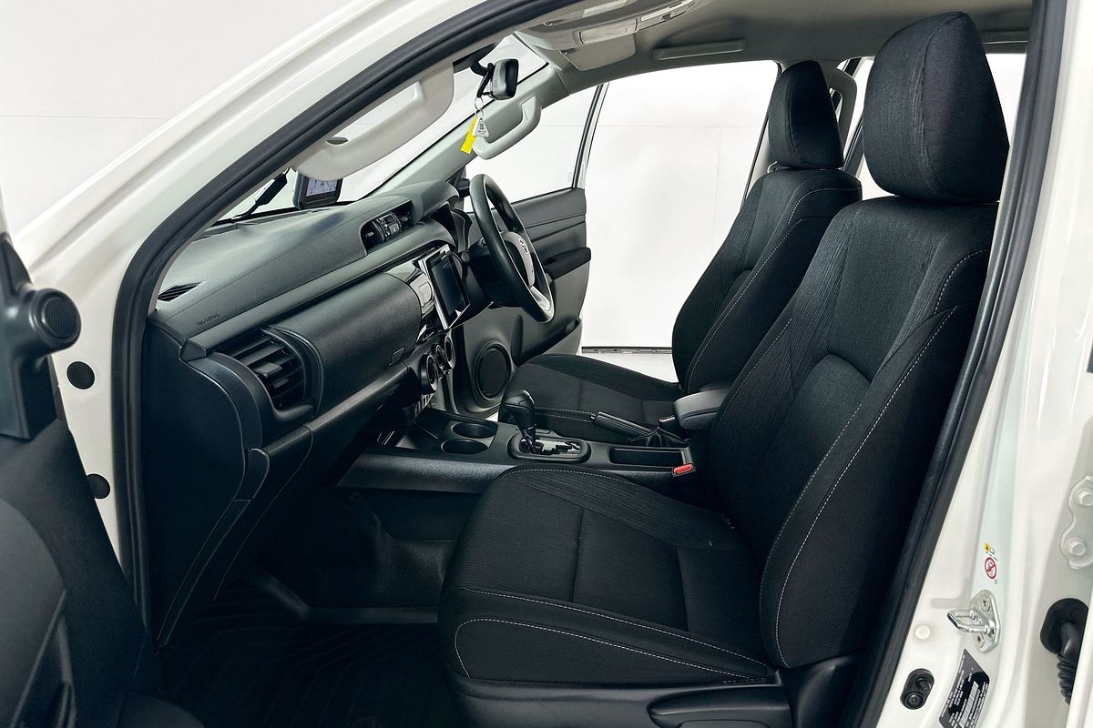 2019 Toyota HILUX SR HI-RIDER GUN136R MY19 UPGRADE REAR WHEEL DRIVE