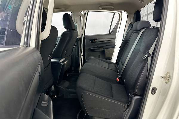 2020 Toyota HILUX SR (4x4) GUN126R MY19 UPGRADE 4X4