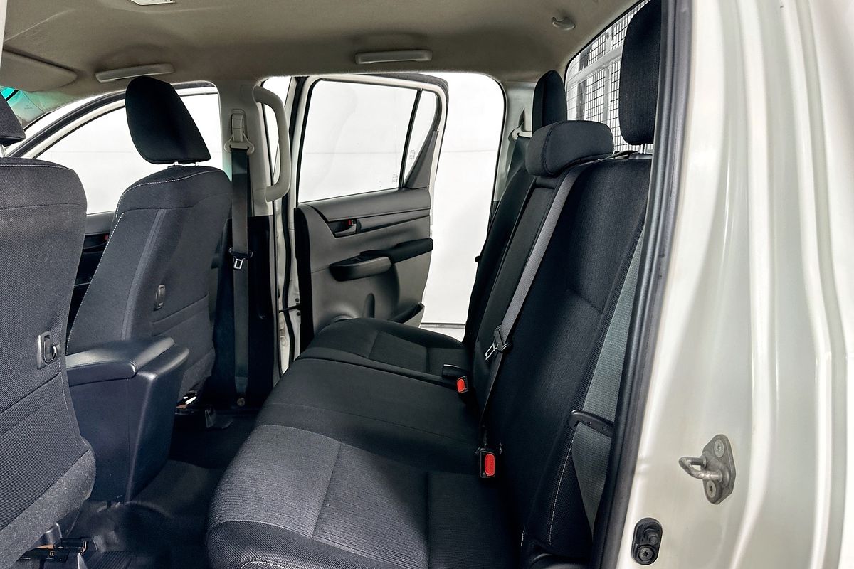 2020 Toyota HILUX SR (4x4) GUN126R MY19 UPGRADE 4X4