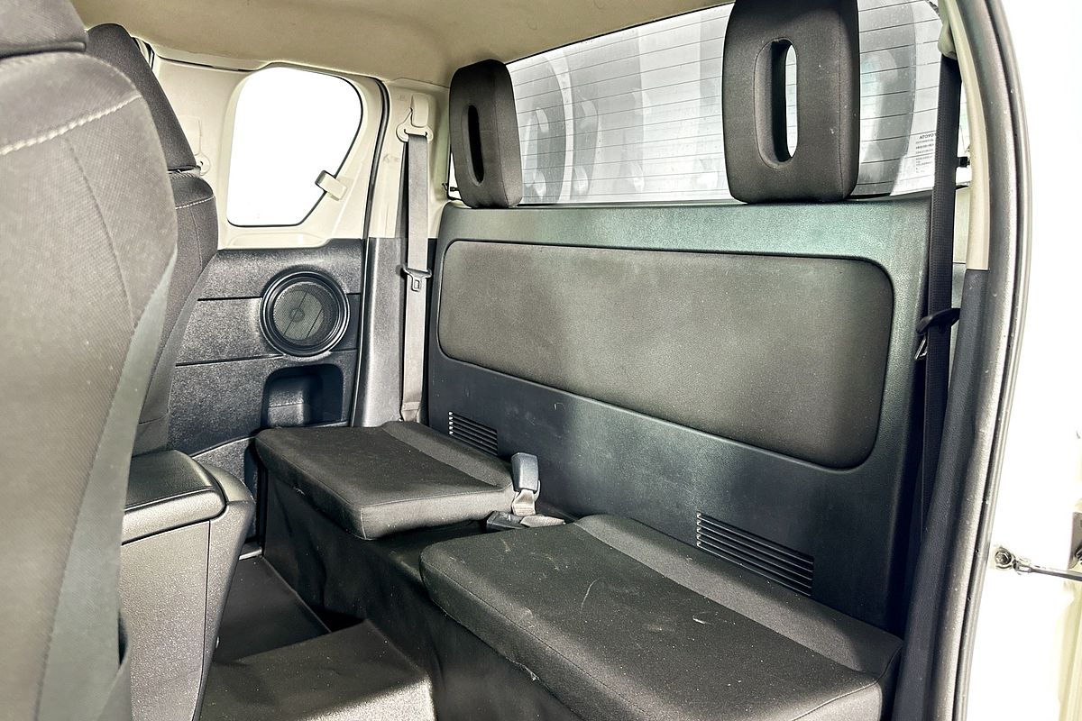 2019 Toyota HILUX SR (4x4) GUN126R MY19 4X4