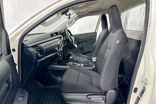 2023 Toyota HILUX WORKMATE (4x2) TGN121R 4x2