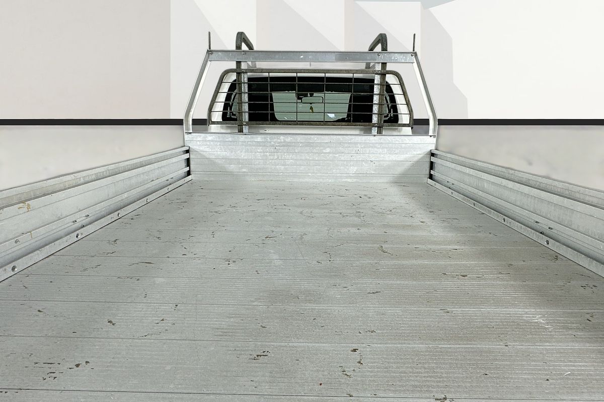 2019 Toyota HILUX WORKMATE TGN121R MY19 REAR WHEEL DRIVE