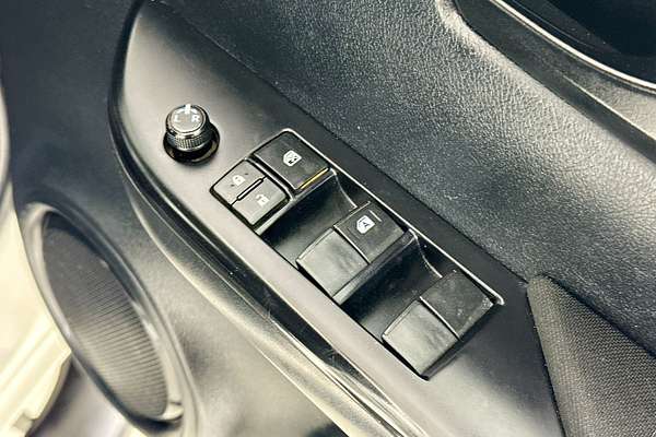 2019 Toyota HILUX WORKMATE (4x4) GUN125R MY19 4X4