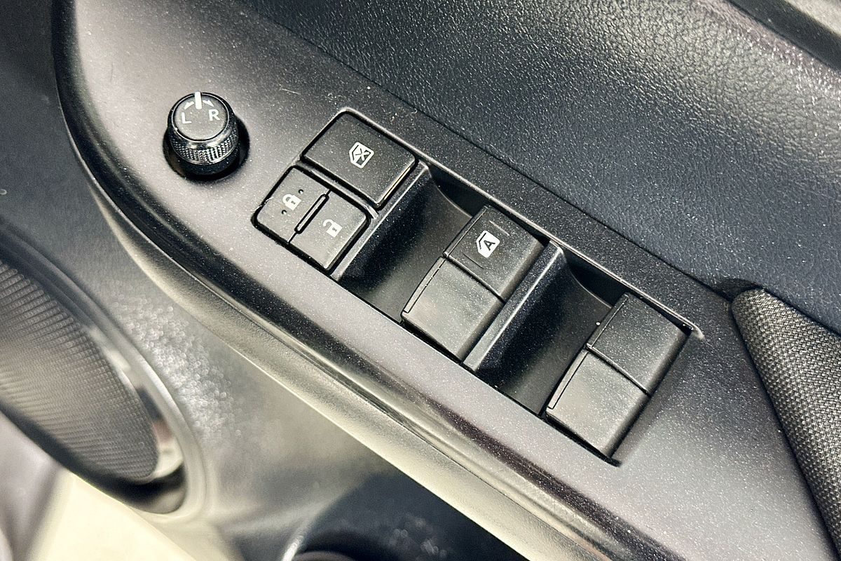 2019 Toyota HILUX WORKMATE (4x4) GUN125R MY19 4X4