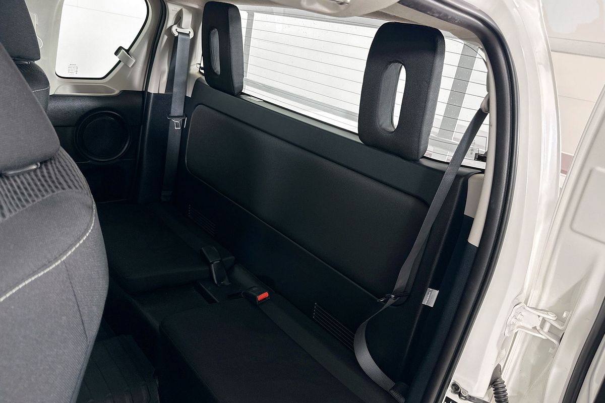 2023 Toyota HILUX SR (4x4) GUN126R 4X4