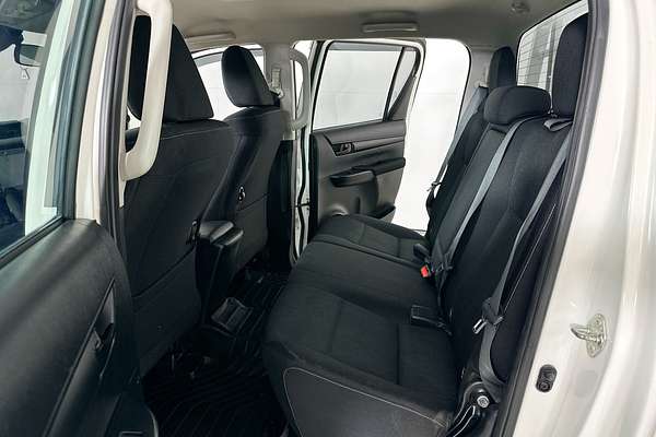 2022 Toyota HILUX SR (4x4) GUN126R 4X4