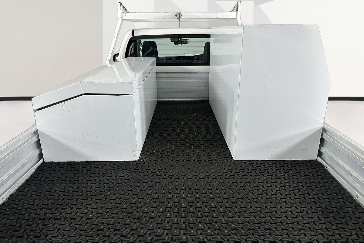 2021 Toyota HILUX WORKMATE TGN121R FACELIFT REAR WHEEL DRIVE