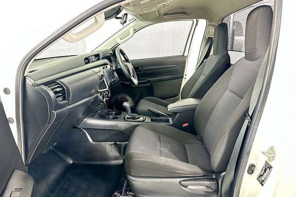 2021 Toyota HILUX WORKMATE (4x2) TGN121R 4x2