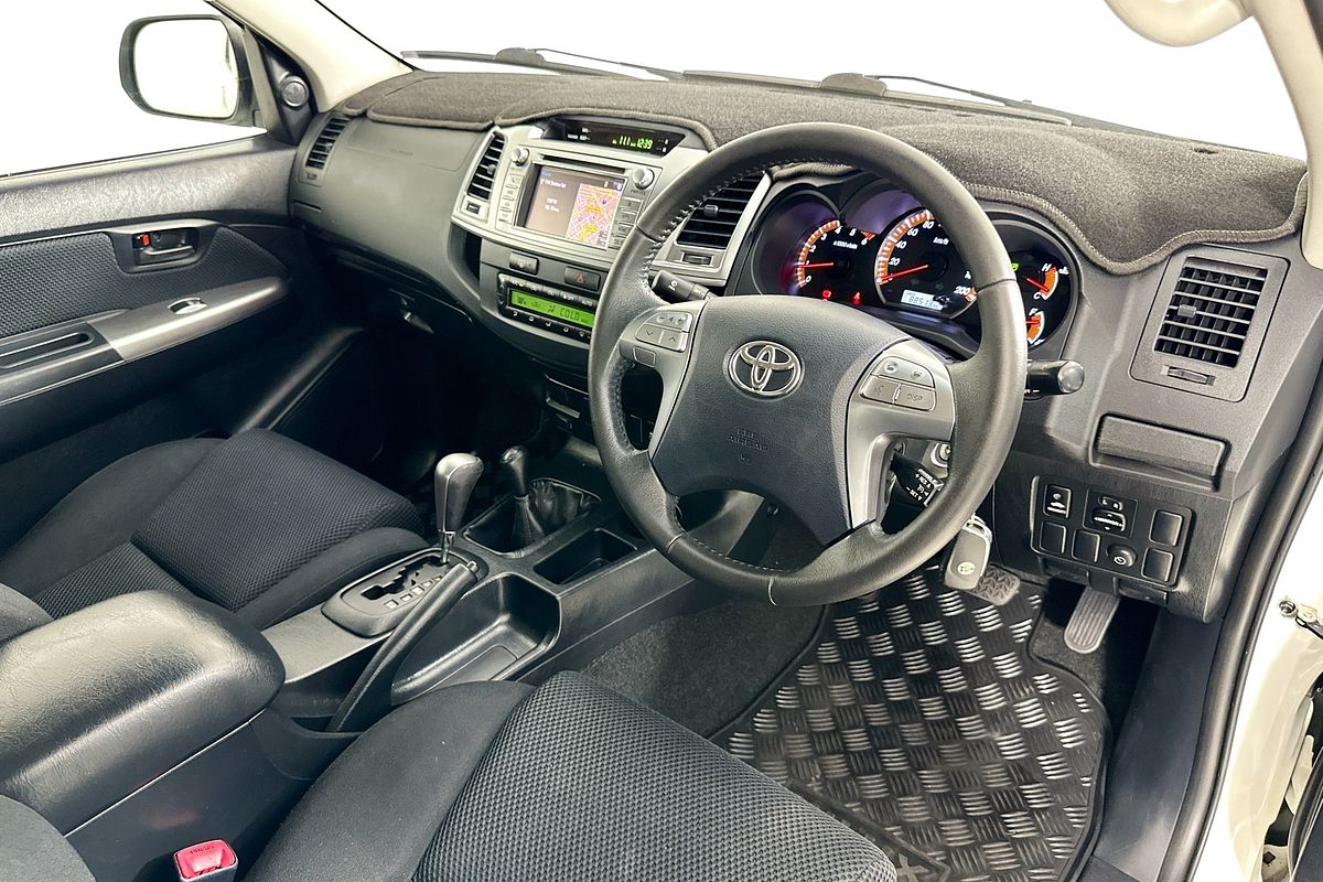 2015 Toyota HILUX SR5 (4x4) KUN26R MY14 4X4