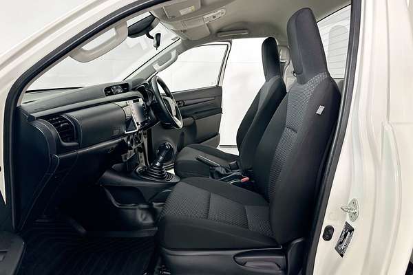 2021 Toyota HILUX WORKMATE (4x2) TGN121R 4x2