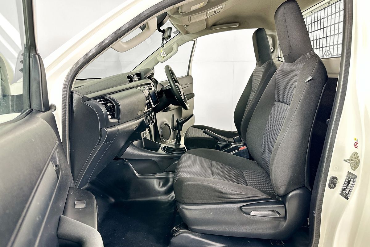 2019 Toyota HILUX WORKMATE HI-RIDER GUN135R MY19 UPGRADE REAR WHEEL DRIVE