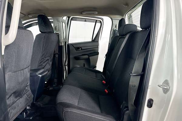 2020 Toyota HILUX SR (4x4) GUN126R MY19 UPGRADE 4X4