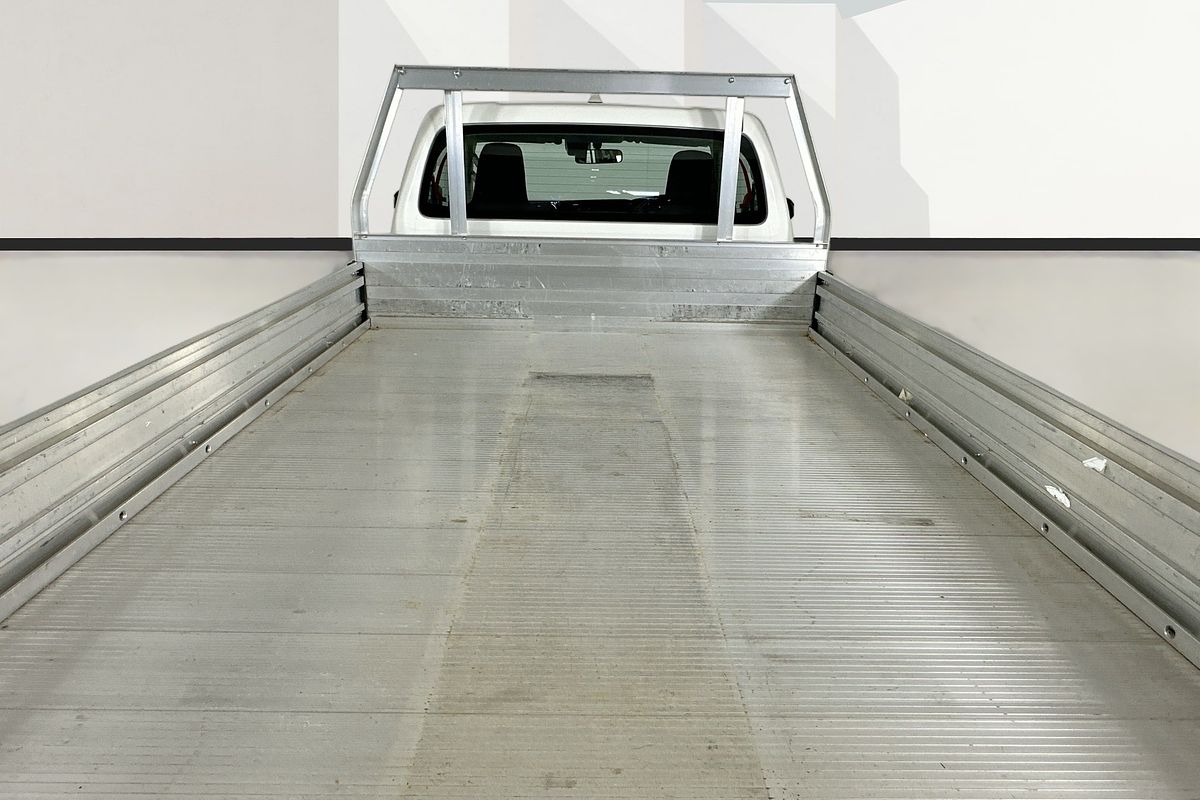 2024 Toyota HILUX WORKMATE (4x2) TGN121R REAR WHEEL DRIVE