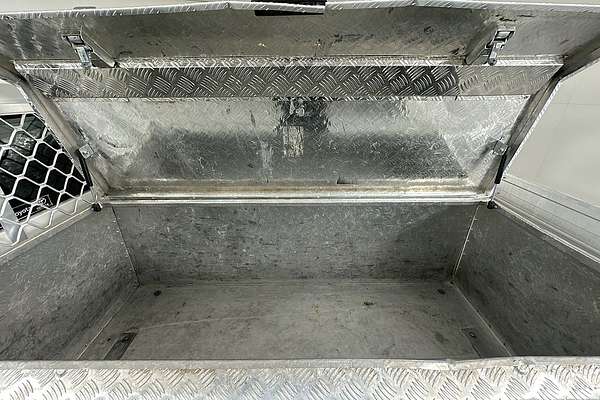 2022 Toyota HILUX WORKMATE (4x2) TGN121R 4x2