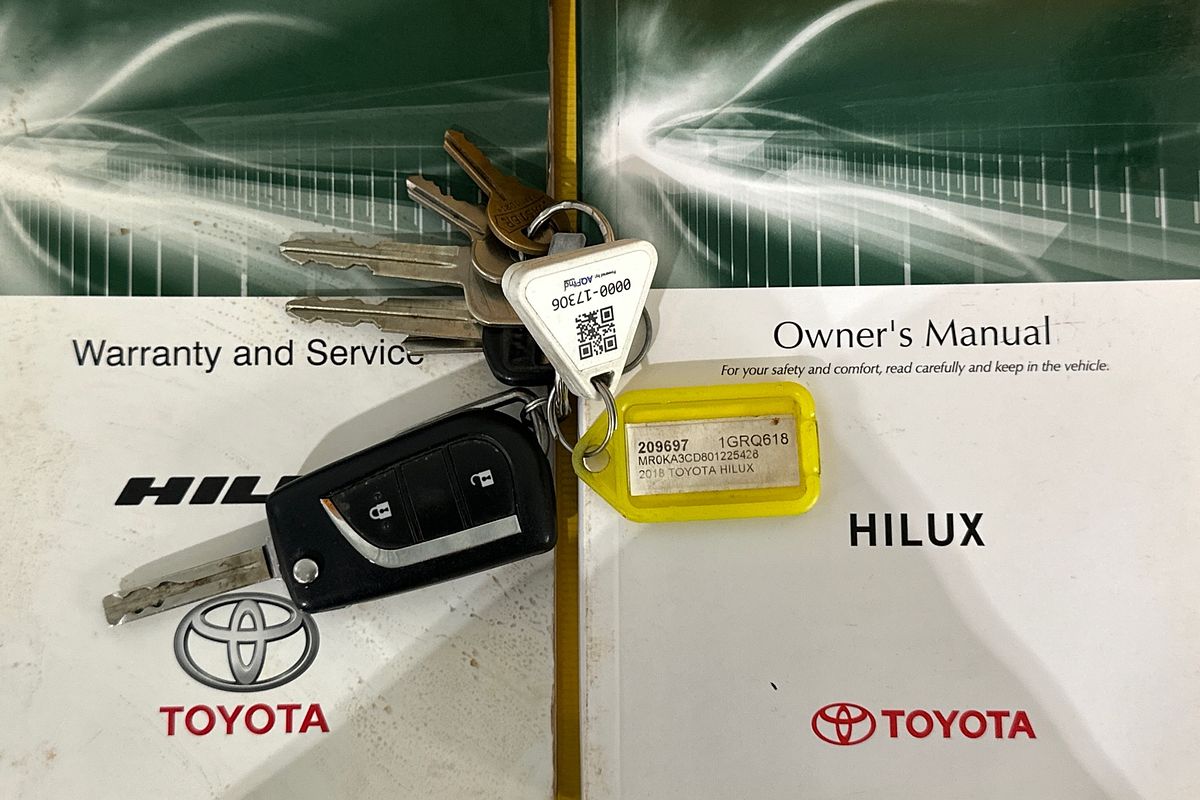 2018 Toyota HILUX SR GUN126R 4X4