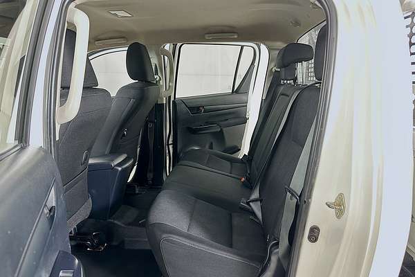 2021 Toyota Hilux SR GUN126R 4X4
