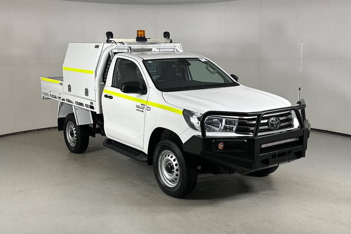 2021 Toyota HILUX SR (4x4) GUN126R 4X4