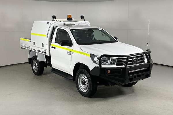 2021 Toyota HILUX SR (4x4) GUN126R 4X4