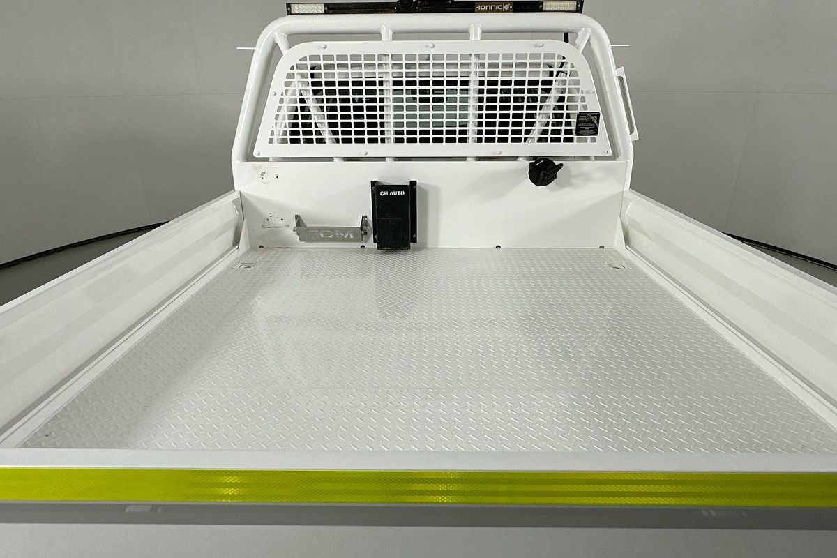 2021 Toyota HILUX SR (4x4) GUN126R FACELIFT 4X4