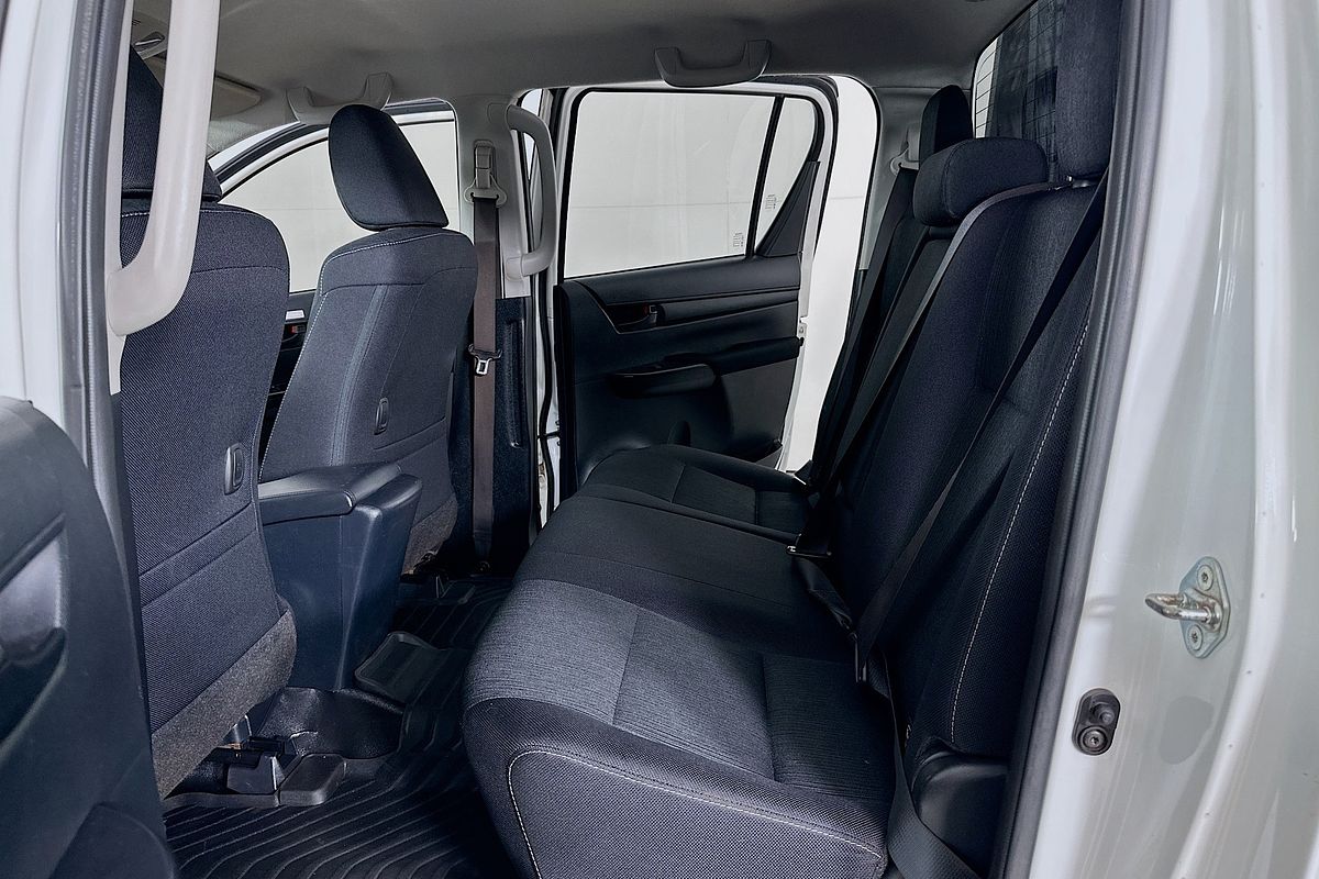 2023 Toyota Hilux SR GUN126R 4X4