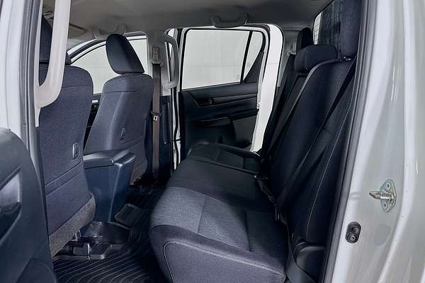 2023 Toyota Hilux SR GUN126R 4X4