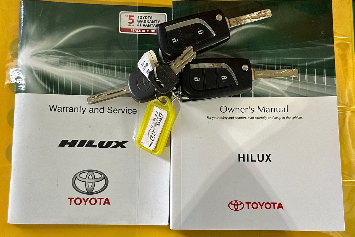 2020 Toyota HILUX SR (4x4) GUN126R MY19 UPGRADE 4X4