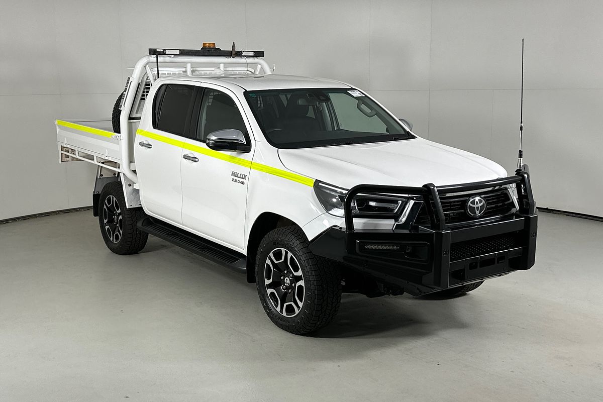 2021 Toyota HILUX SR5 (4x4) GUN126R 4X4