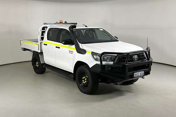 2021 Toyota HILUX SR (4x4) GUN126R FACELIFT 4X4