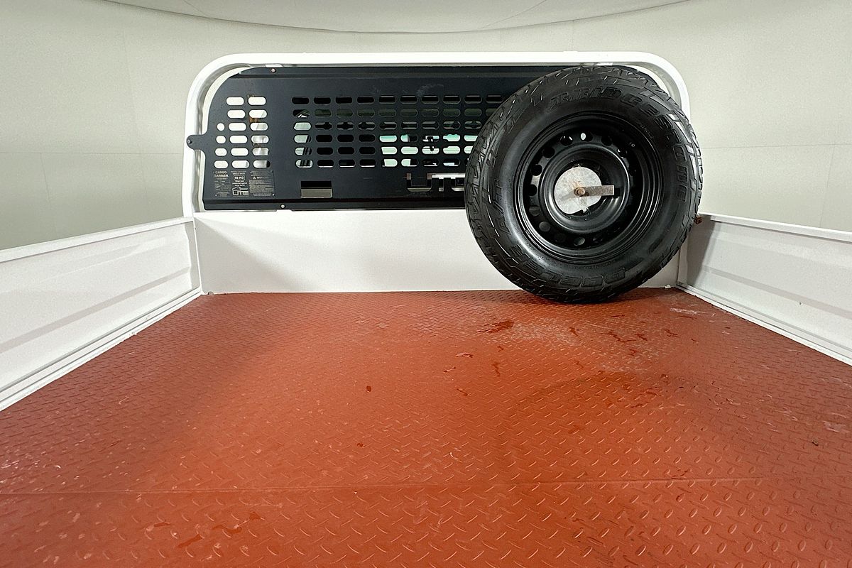 2020 Toyota HILUX SR (4x4) GUN126R MY19 UPGRADE 4X4
