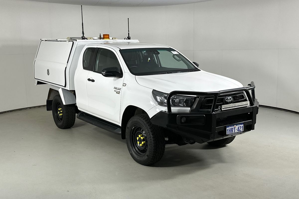 2022 Toyota HILUX SR (4x4) GUN126R 4X4