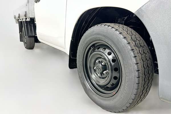 2017 Toyota HILUX WORKMATE GUN122R REAR WHEEL DRIVE