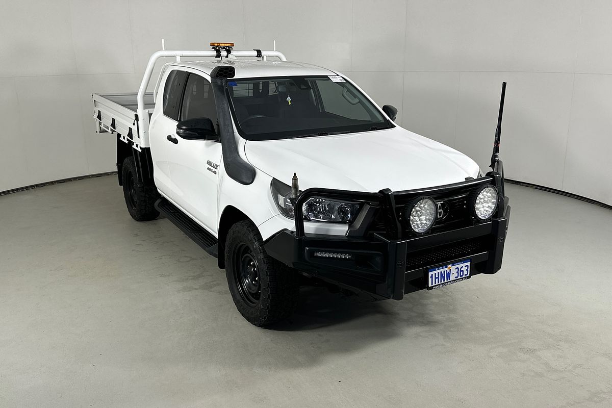 2022 Toyota Hilux SR (4x4) GUN126R 4X4